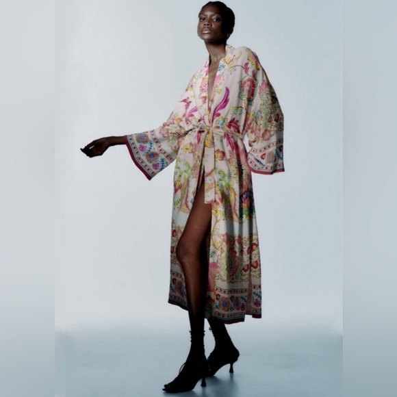 Zara Limited Edition Pink Floral Kimono Robe Women’s Size XL - Picture 4 of 8